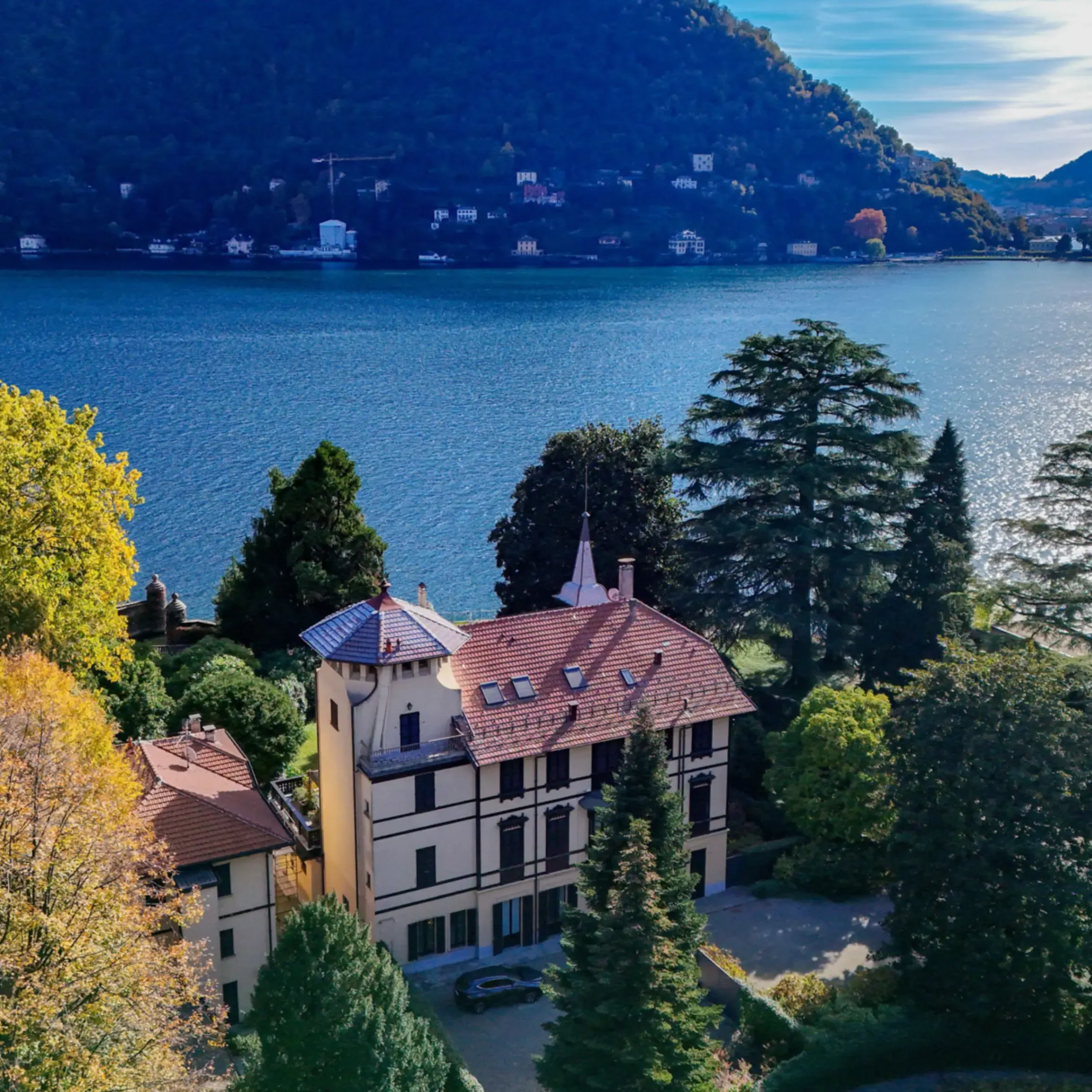  Historic villa apartment, Como.