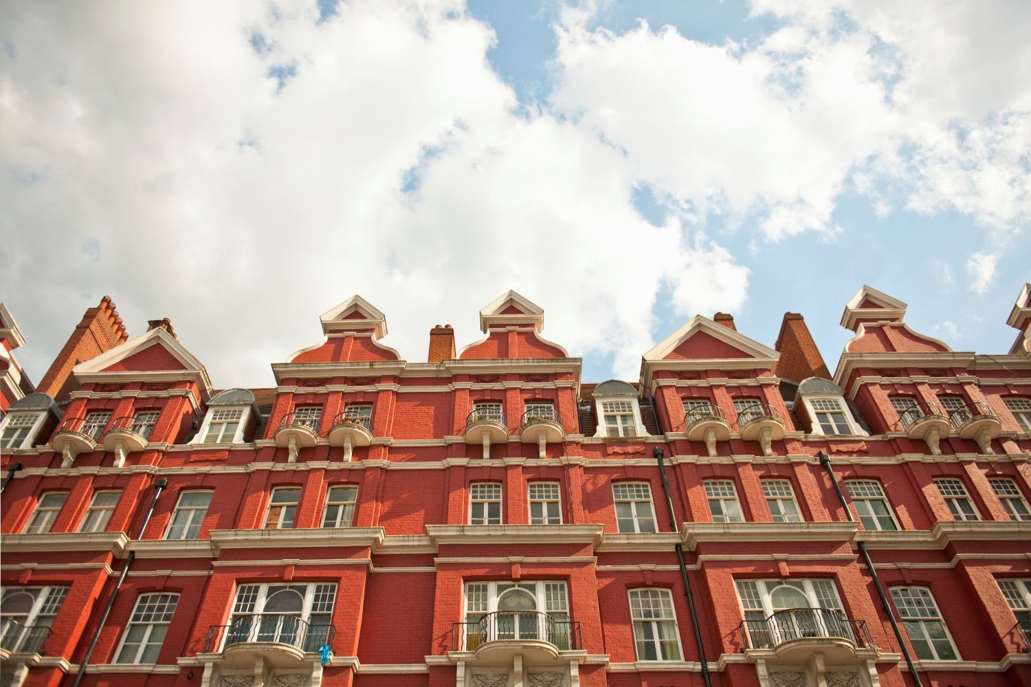 The next generation of super-prime buyers in London