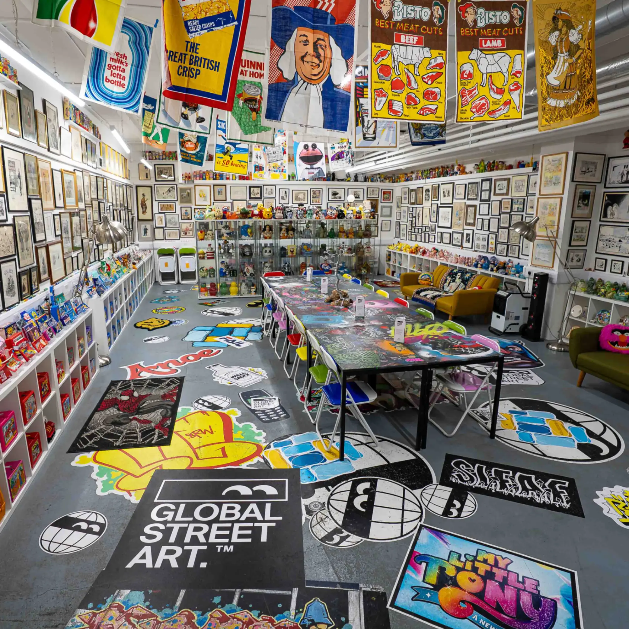 Conspicuous taste: the art of collecting